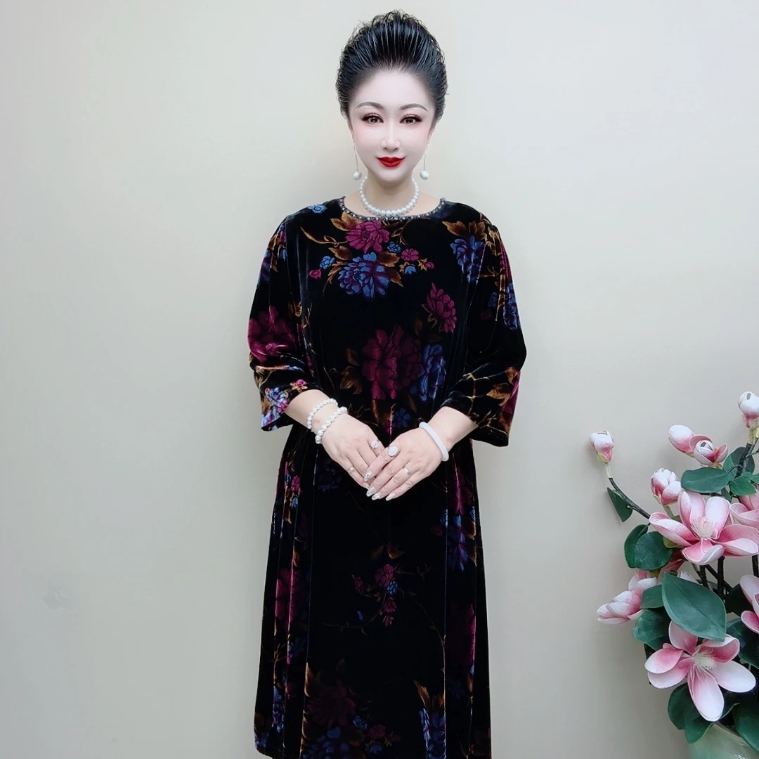 新款桑蚕丝连衣裙2102