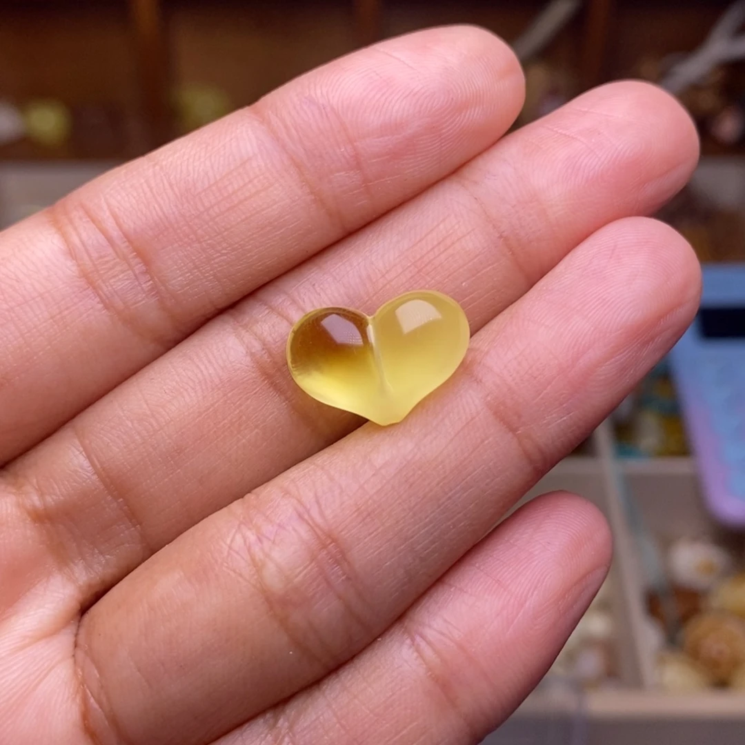 吊坠猴头核桃0.77蜜心