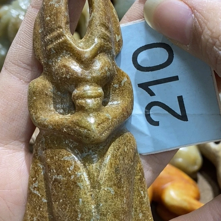 未镶嵌和田玉挂件