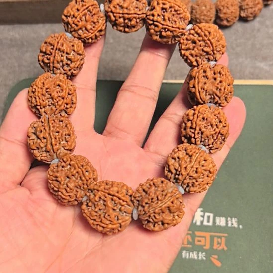 隔***董手串金刚菩提原生态的大金刚手串，23左右的