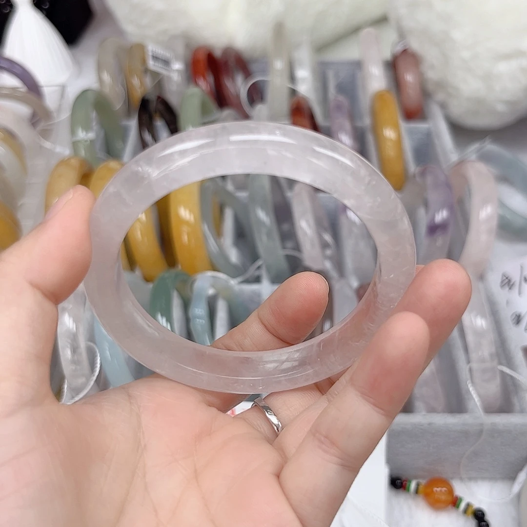 未镶嵌手镯石英质玉小***儿