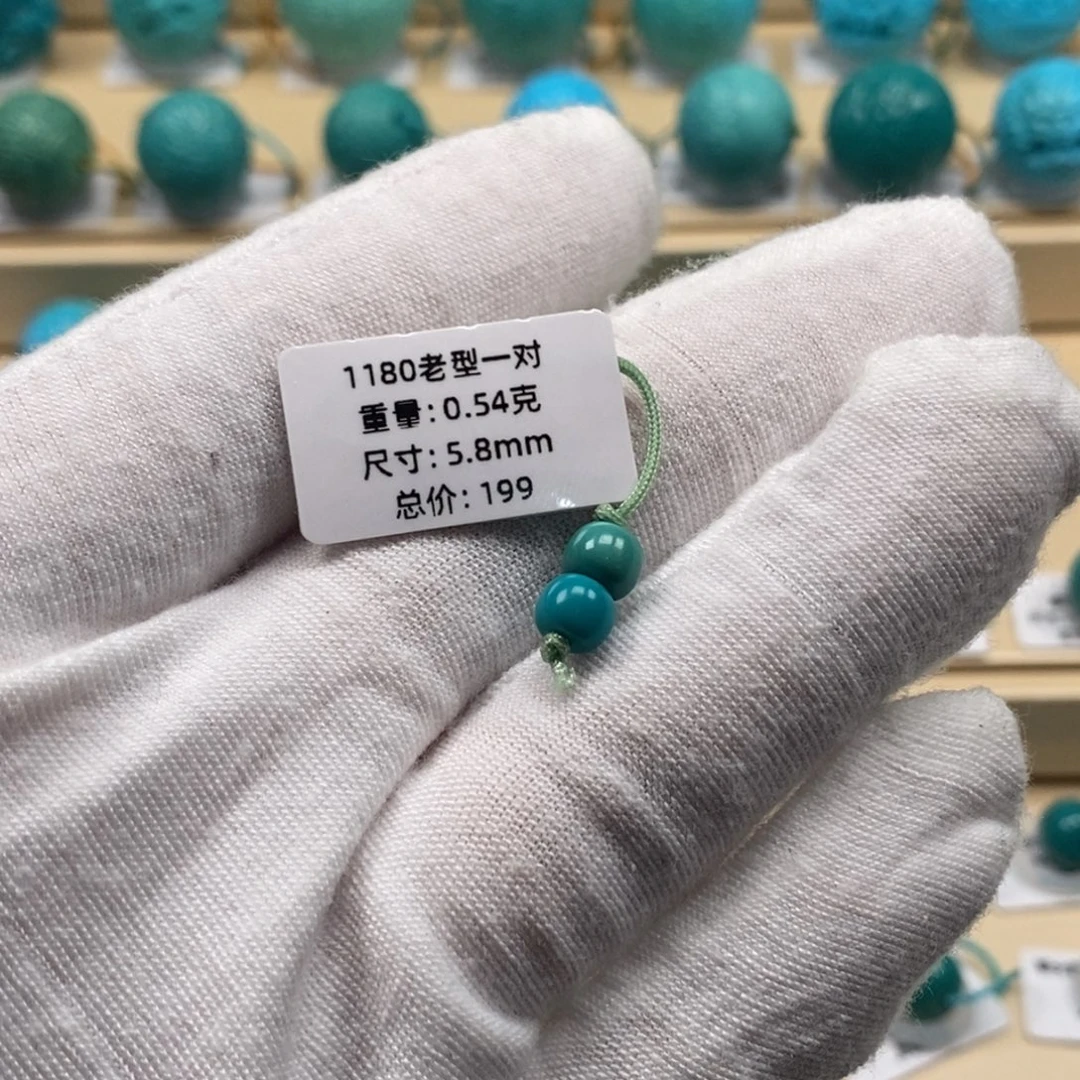 绿松石未镶嵌精品高瓷绿松石哦