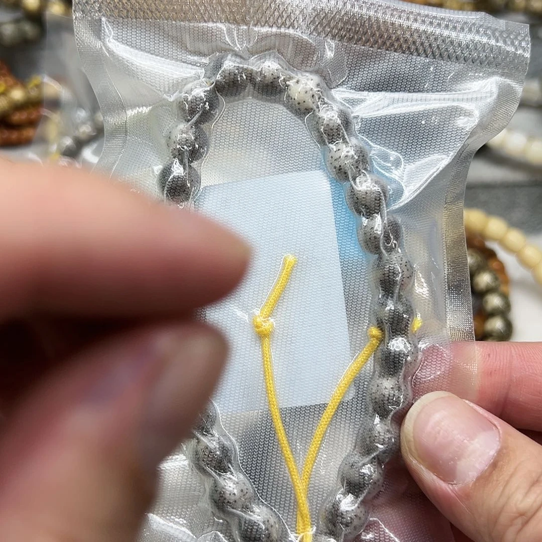 星月菩提手串93高端黑灰星月菩提0.9圆手持