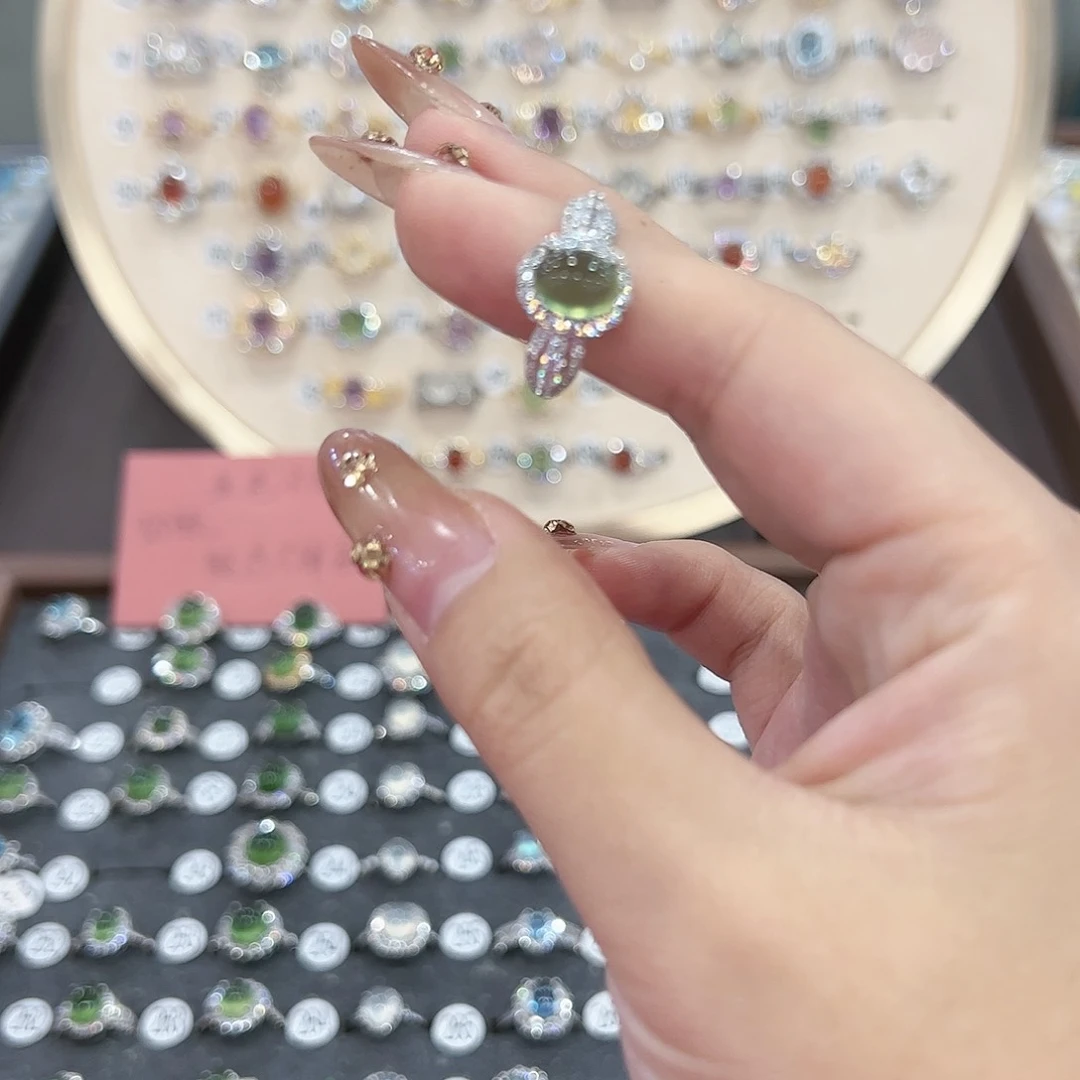 蛇纹石玉戒指银S925镶嵌爱****?