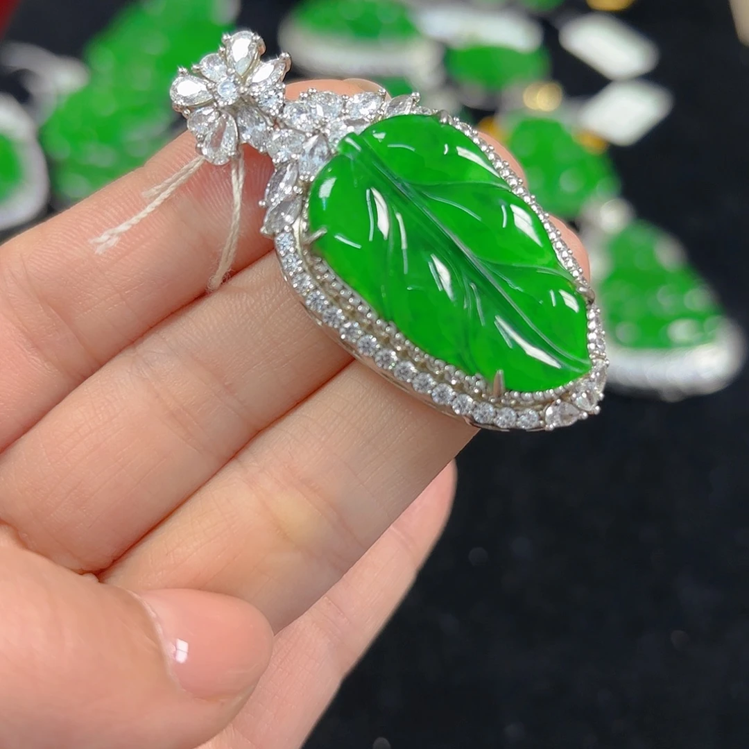 翡翠银S925镶嵌吊坠(不含链)