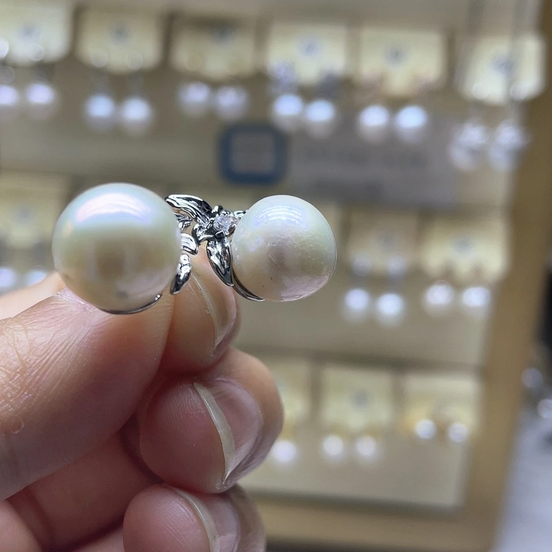 银S925镶嵌耳饰淡水珍珠