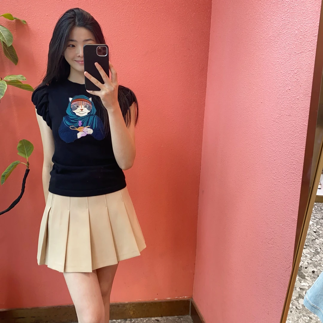 （默茗服装）信仰小猫针织上衣