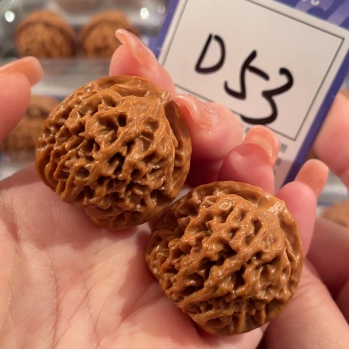 文玩核桃把件D53秦闷32