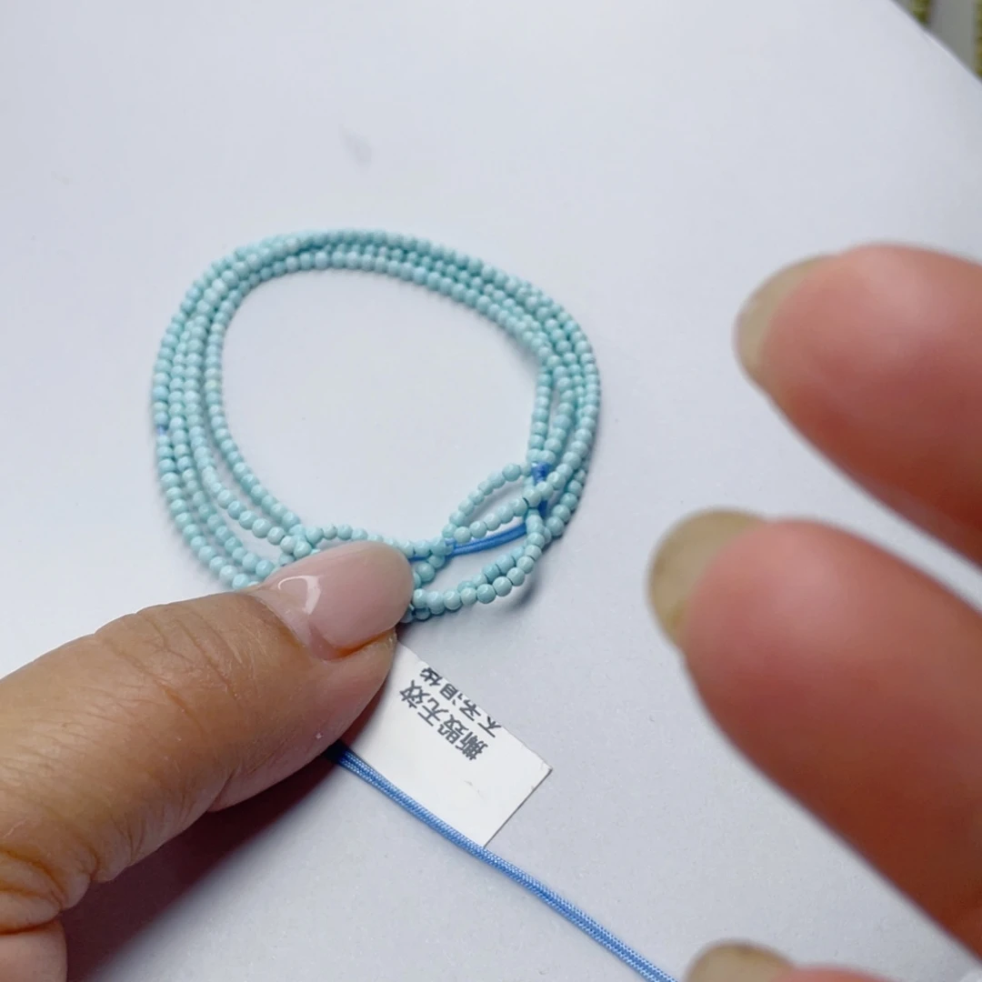 *****绿松石未镶嵌颈饰