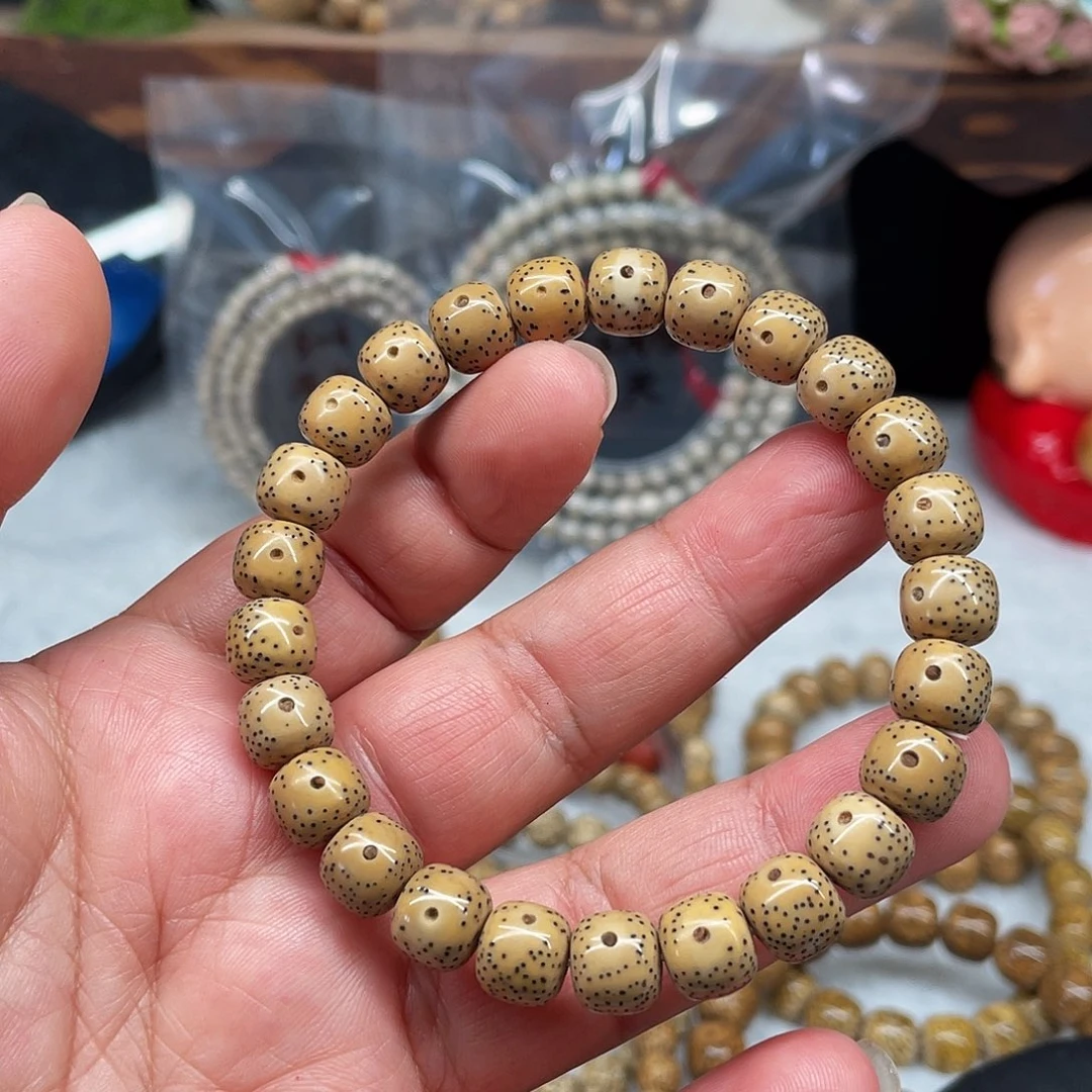 夏***。吊坠星月菩提89石玉