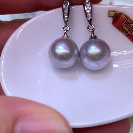 银S925镶嵌耳饰淡水珍珠