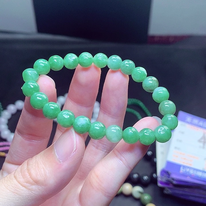 翡翠未镶嵌毛衣链