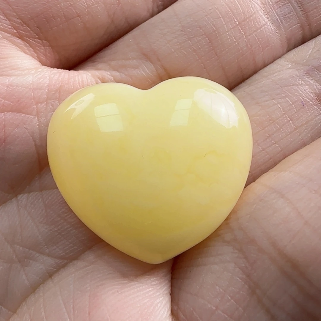 未镶嵌蜜蜡珠宝奇石