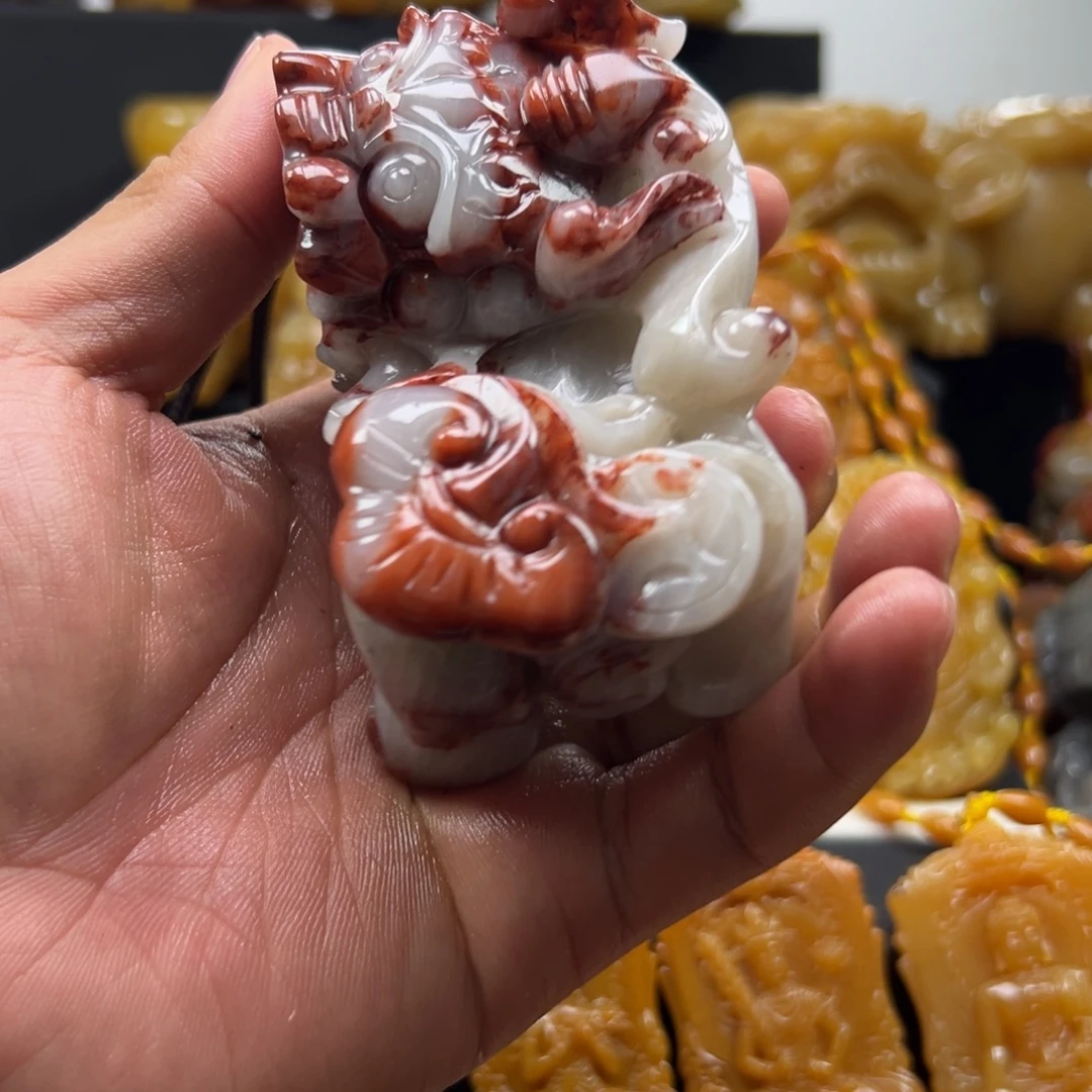石英质玉（黄龙玉）未镶嵌多选发其一