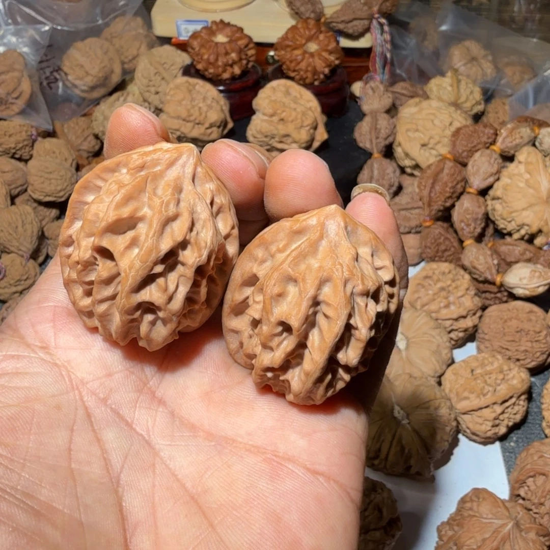 把件文玩核桃曹大龙41微修尖