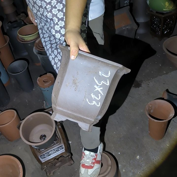 紫砂花盆紫砂花盆