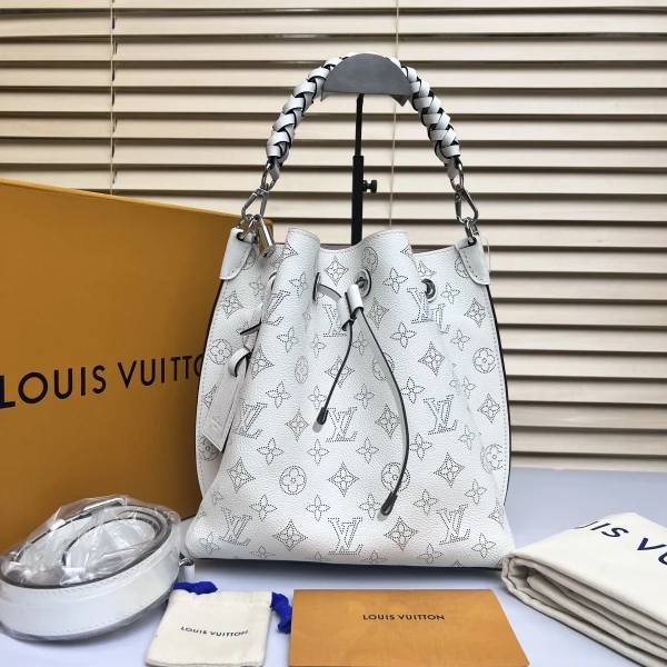 95新/路易威登/妃鱼/单肩包/市场价35200/250204LT0008