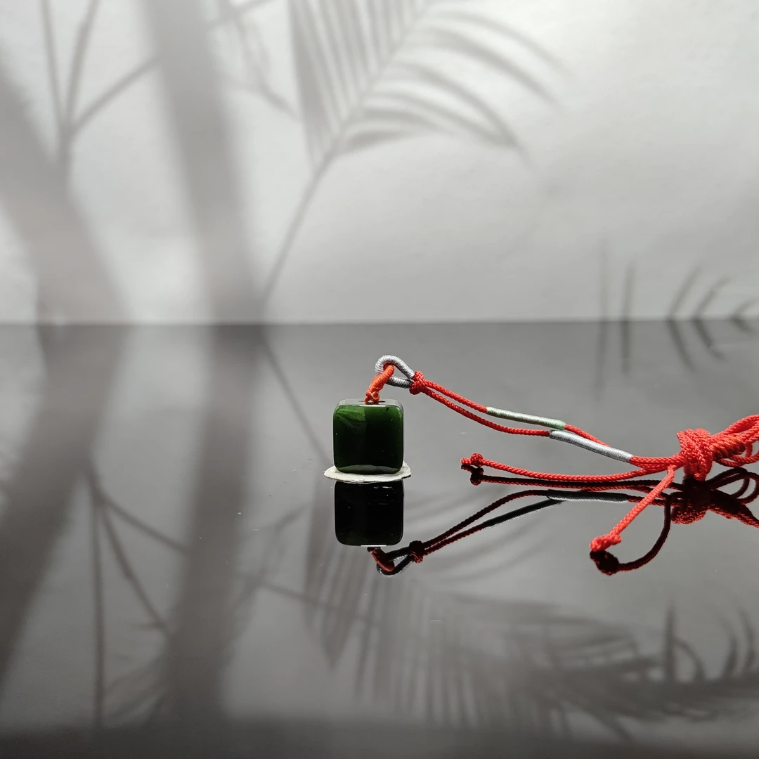 K和田玉碧玉无事牌吊坠5355