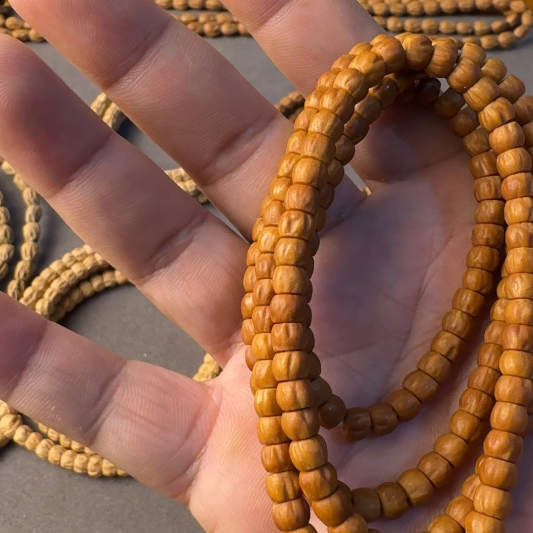 不***蟹柏香籽/百香籽吊坠