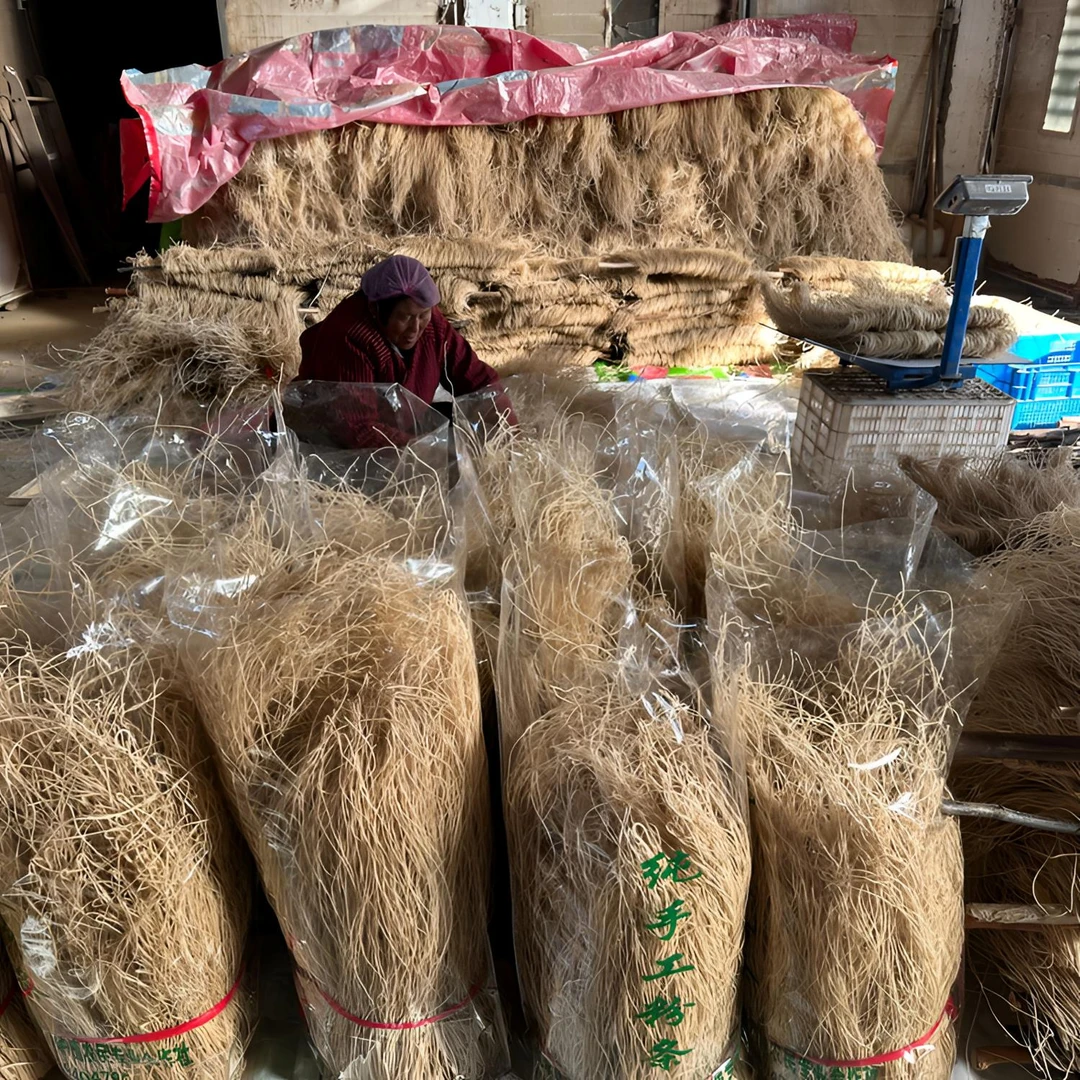 正宗纯手工红薯粉条非遗工艺猪肉炖粉条大锅首选