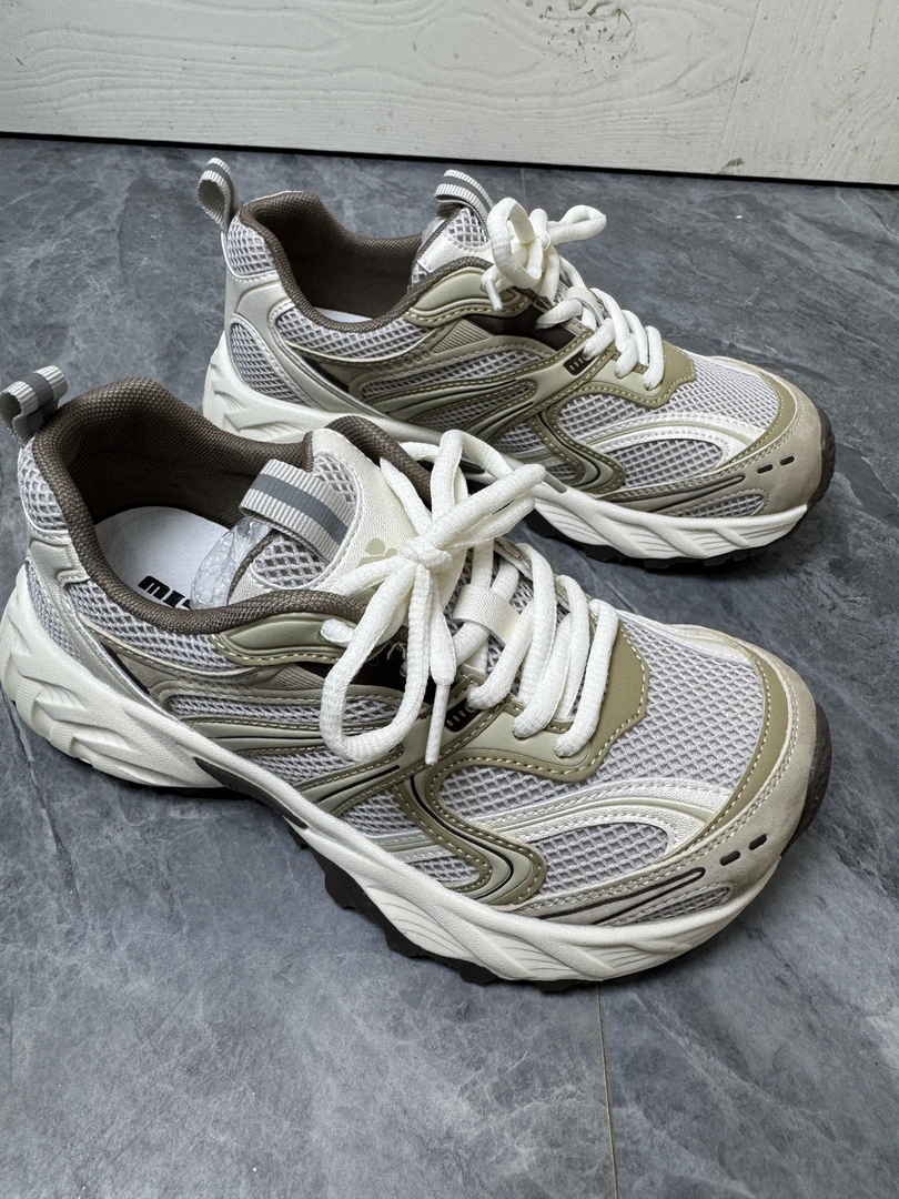 早秋季新款甩头时尚老爹鞋女1725