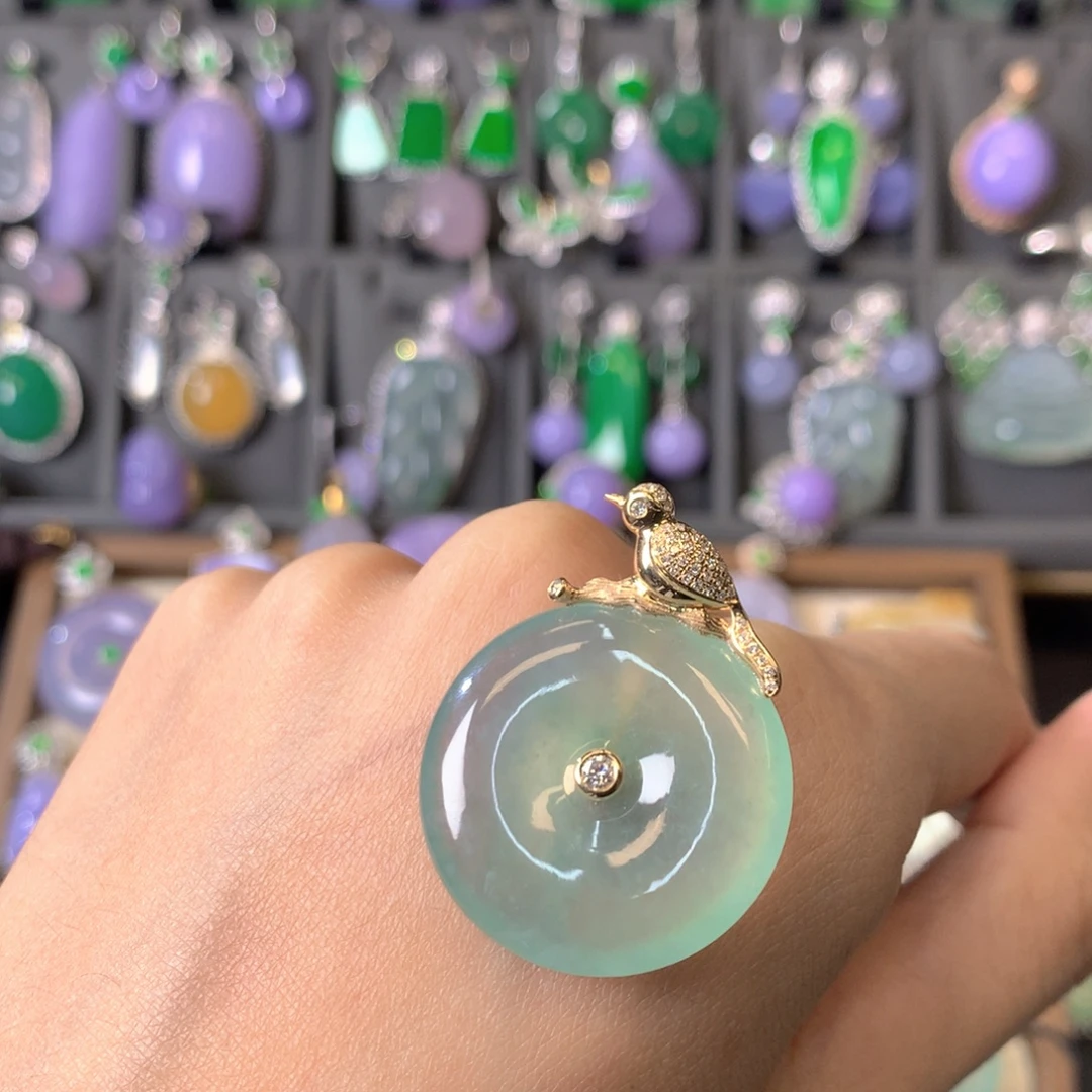 翡翠18K金镶嵌吊坠(不含链)
