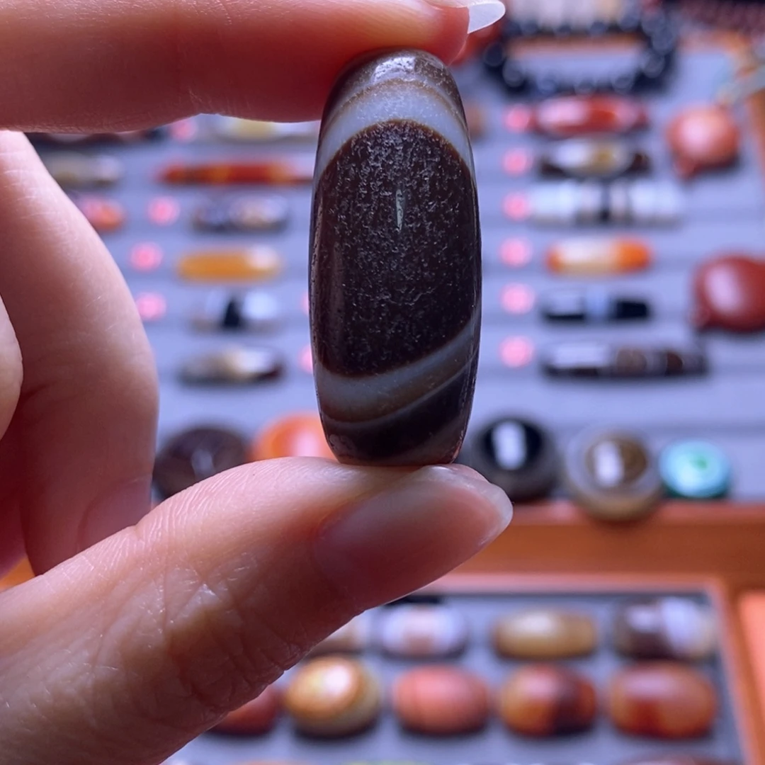 玛瑙/玉髓颈饰未镶嵌奔***蚁