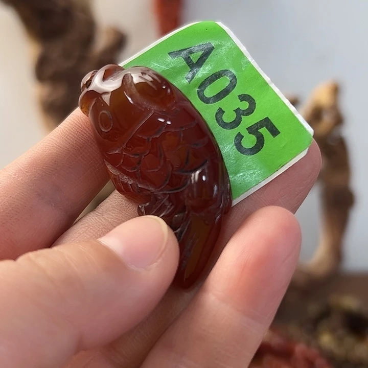 越***!玛瑙/玉髓未镶嵌颈饰