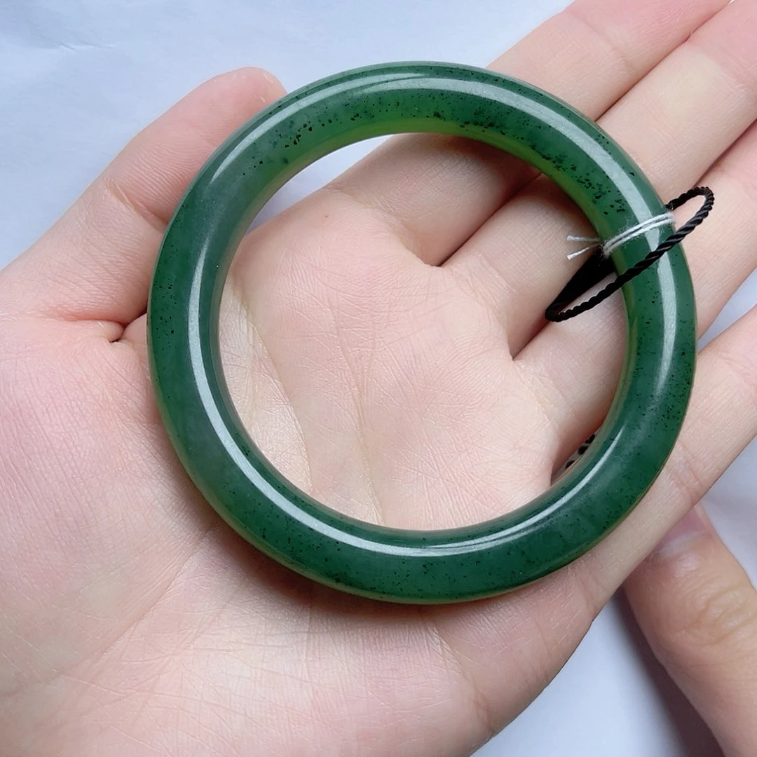 和田玉手镯57 58圈口。k k未镶嵌