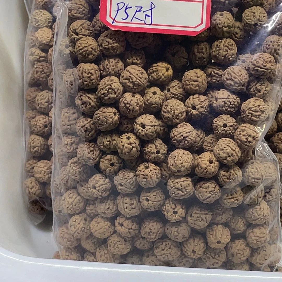 徐***狂吊坠金刚菩提黄点龙
