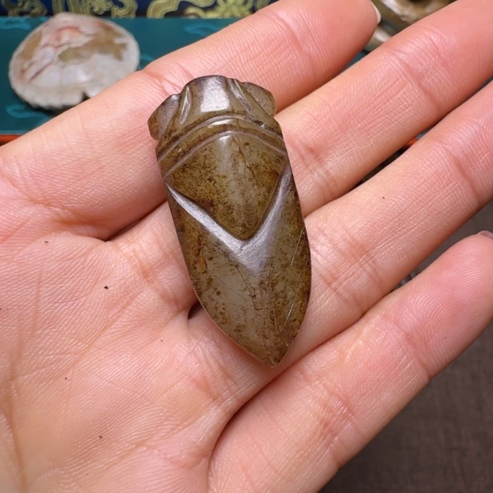 ****胜和田玉（糖玉）未镶嵌颈饰