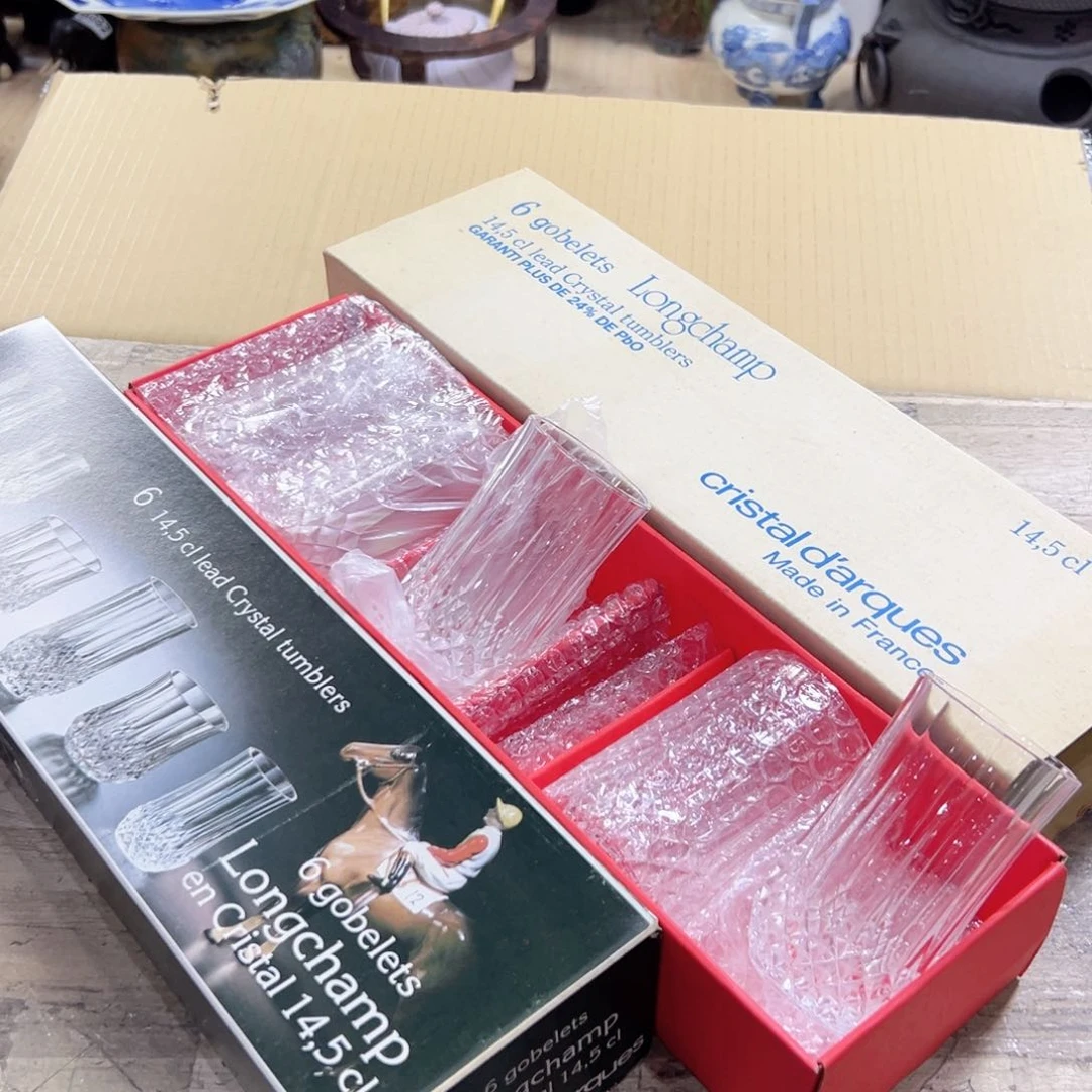 瓷片陶瓷和金属表面涂了