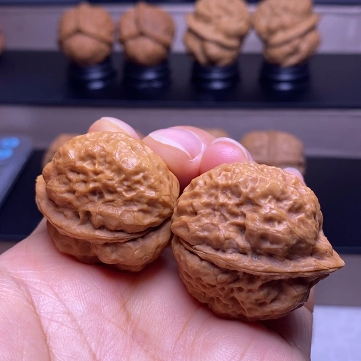 把件文玩核桃鸭嘴兽疙瘩包49
