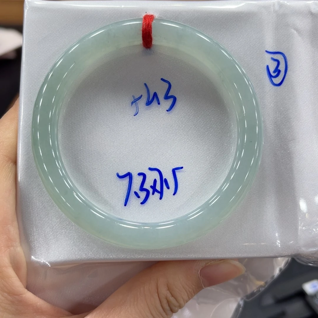 未镶嵌手镯翡翠翡翠