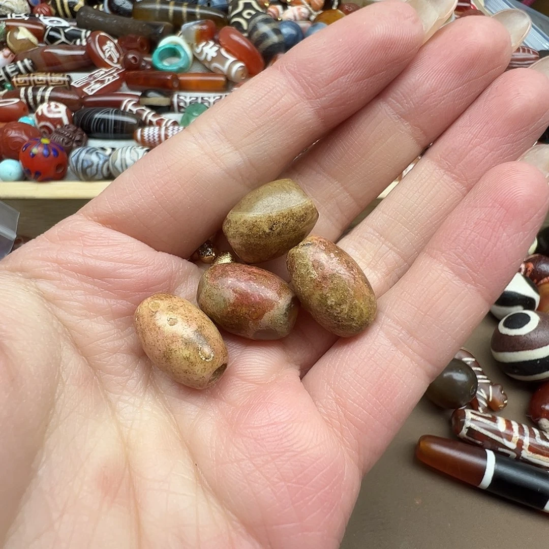 玛瑙/玉髓未镶嵌珠宝半成品