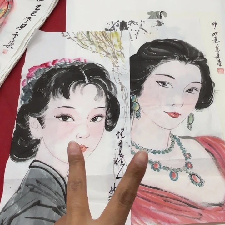 张***詺国画花鸟等图案和造型各