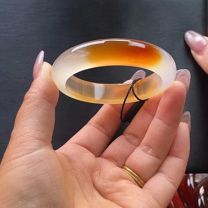 玛瑙/玉髓未镶嵌手镯54