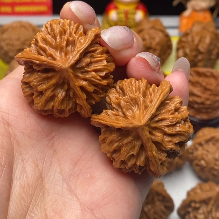 核桃文玩核桃秦王三棱39尺