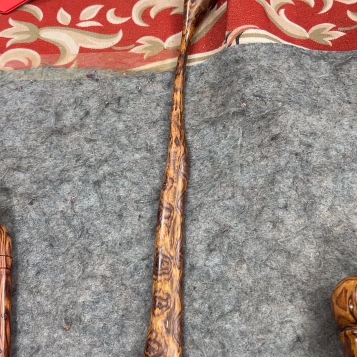 R***Y黄花梨/降香黄檀把件多样性