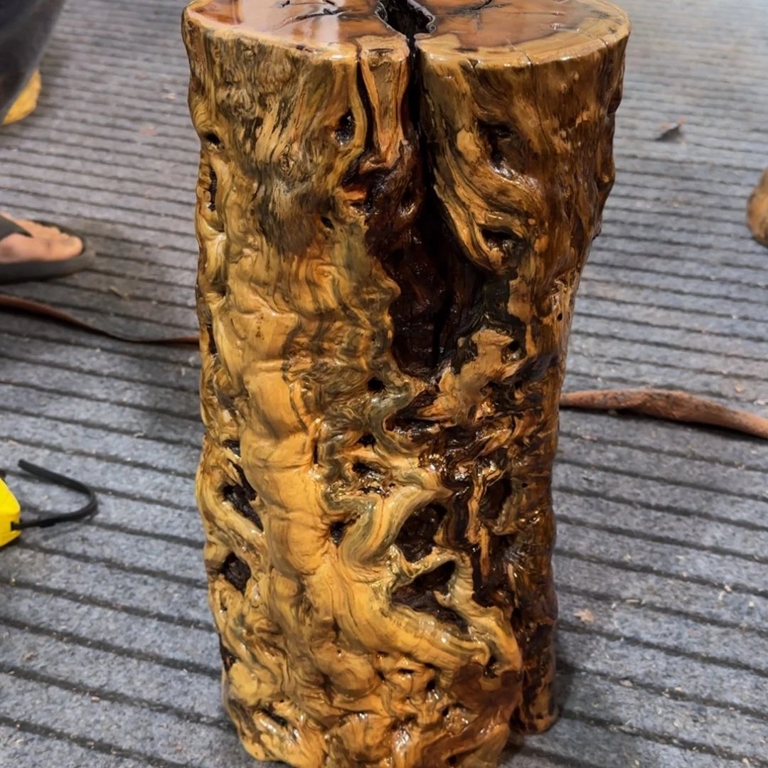 梵***子龙纹鸡心枣木手工艺品