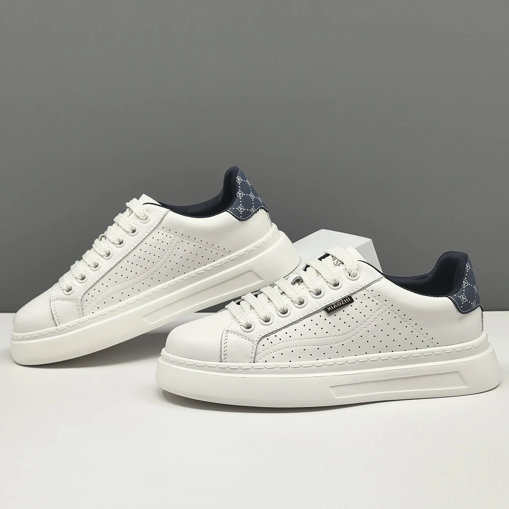 男鞋新款潮流时尚百搭休闲板鞋打孔透气低帮系带厚底防滑小白鞋潮