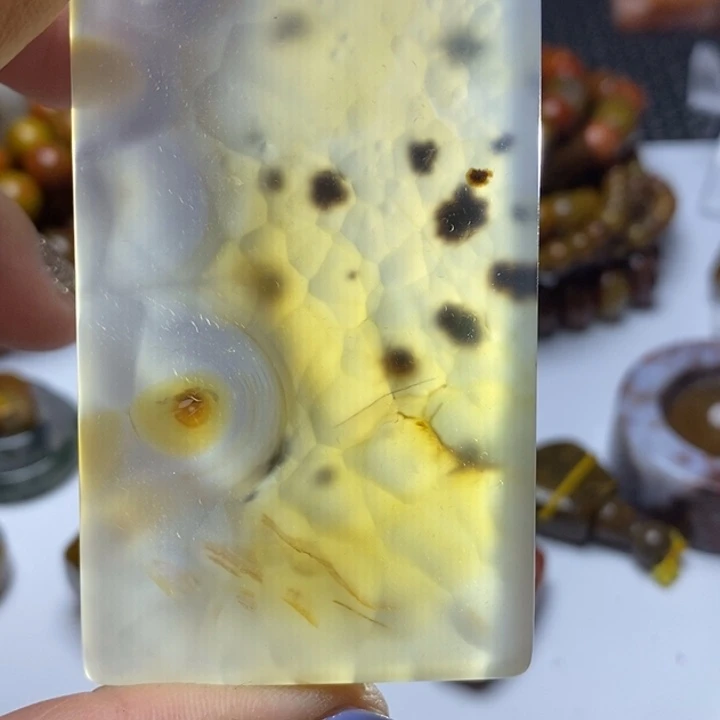 玛瑙/玉髓颈饰未镶嵌实*