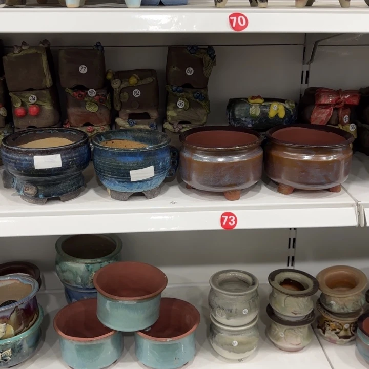 甜****微瑕花盆4个内口12左右