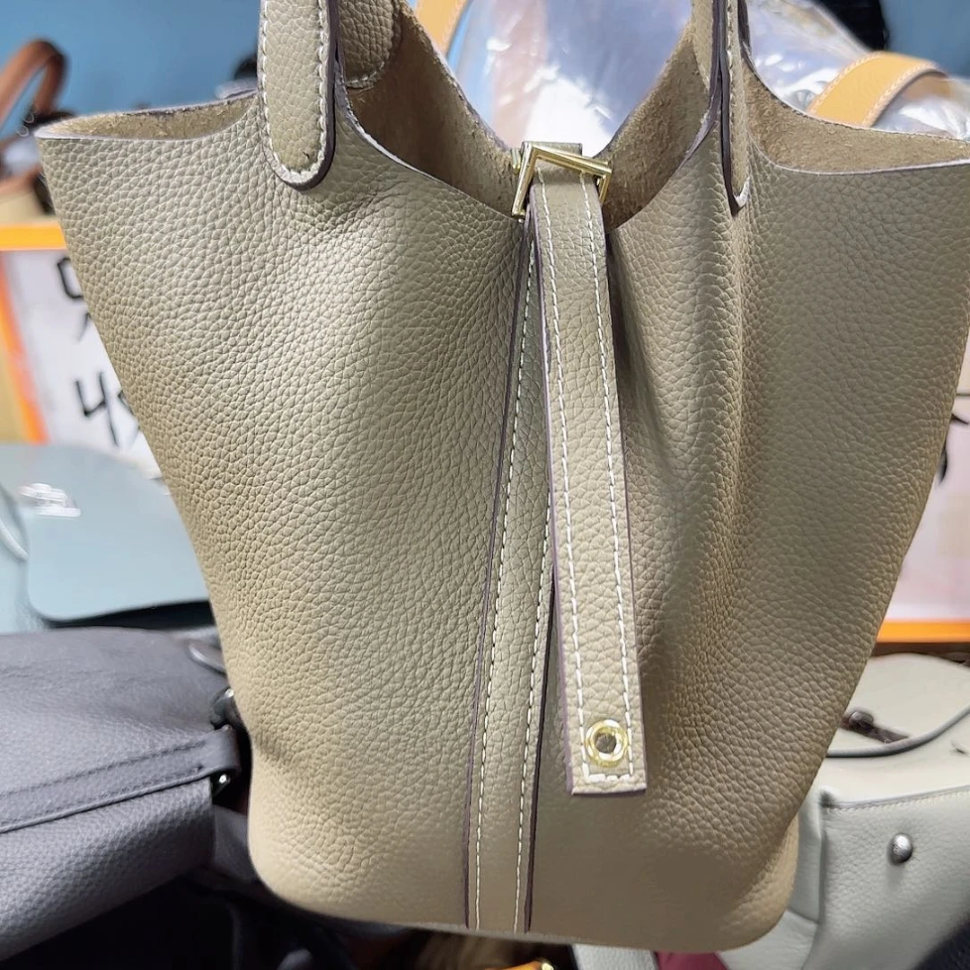 水牛皮（革）小牛皮（革）牛皮（革）