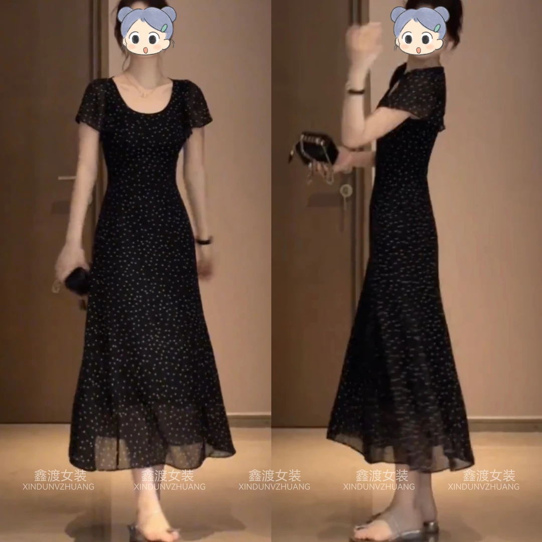 2025夏季新款时尚显瘦气质女士网红洋气连衣裙百搭款D21541