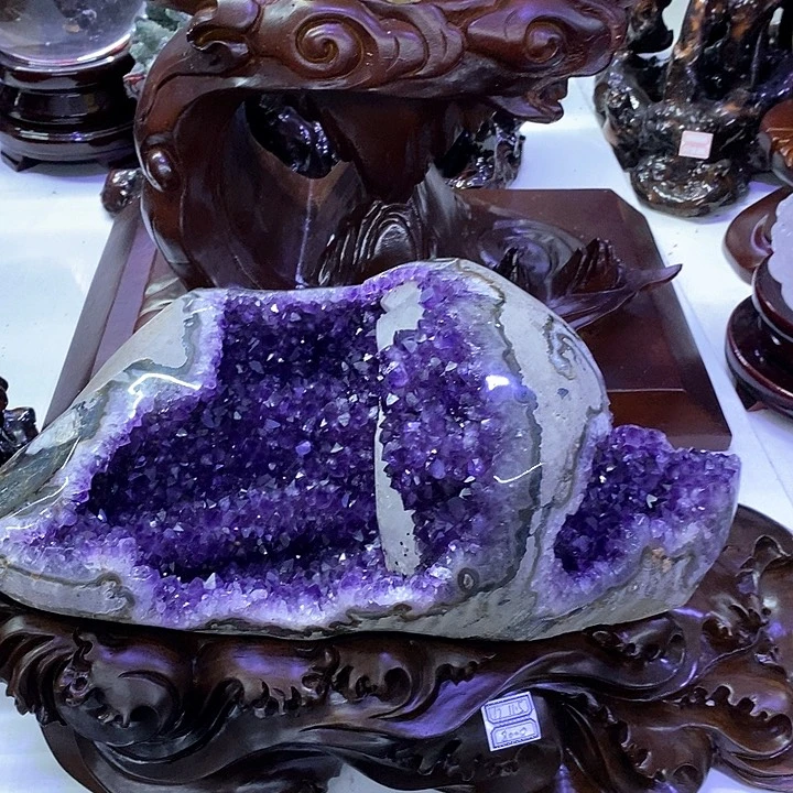 未镶嵌水晶大型摆件（非配饰）伊伊