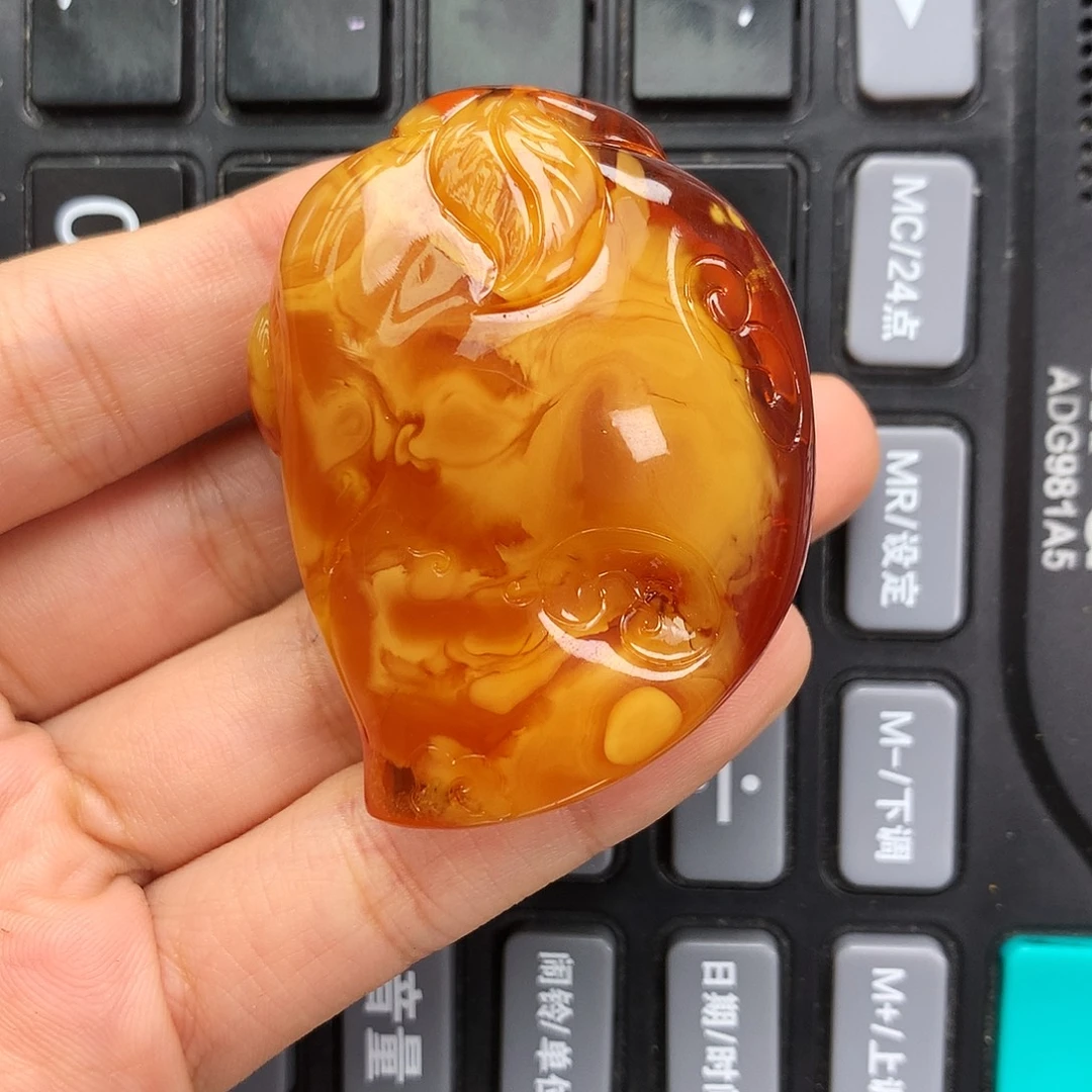 琥珀未镶嵌珠宝奇石