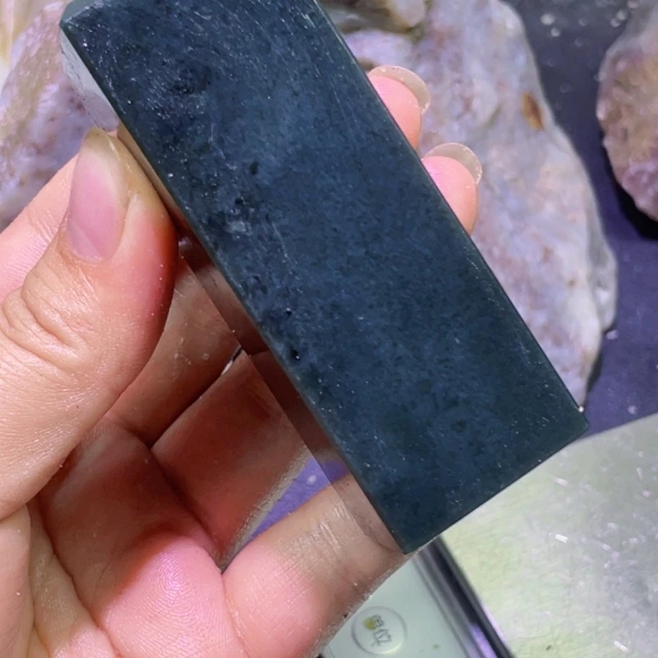 彩***陈未镶嵌和田玉珠宝半成品