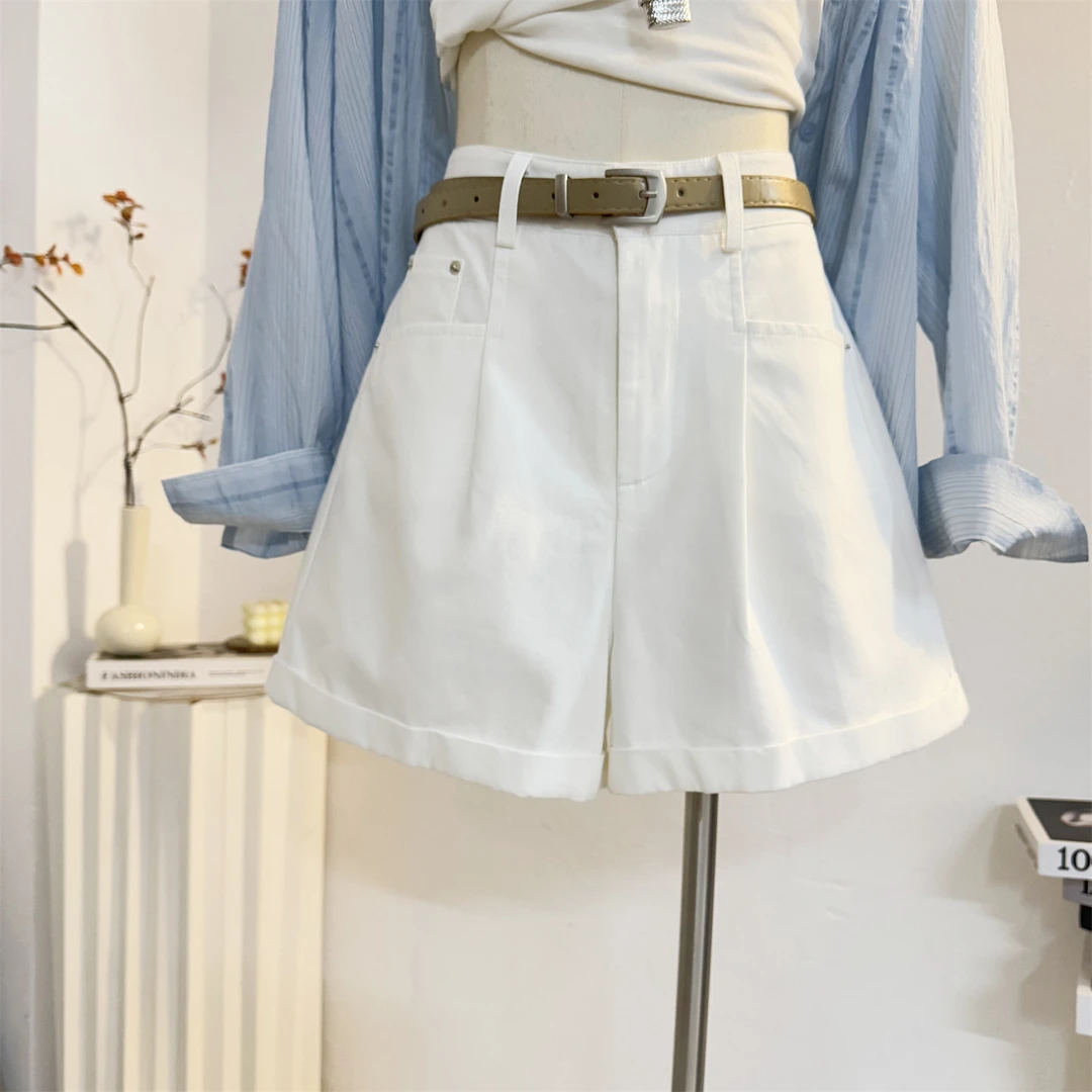 白色工装休闲短裤女2025夏季宽松高腰A字卷边阔腿裤百搭腰带裤子