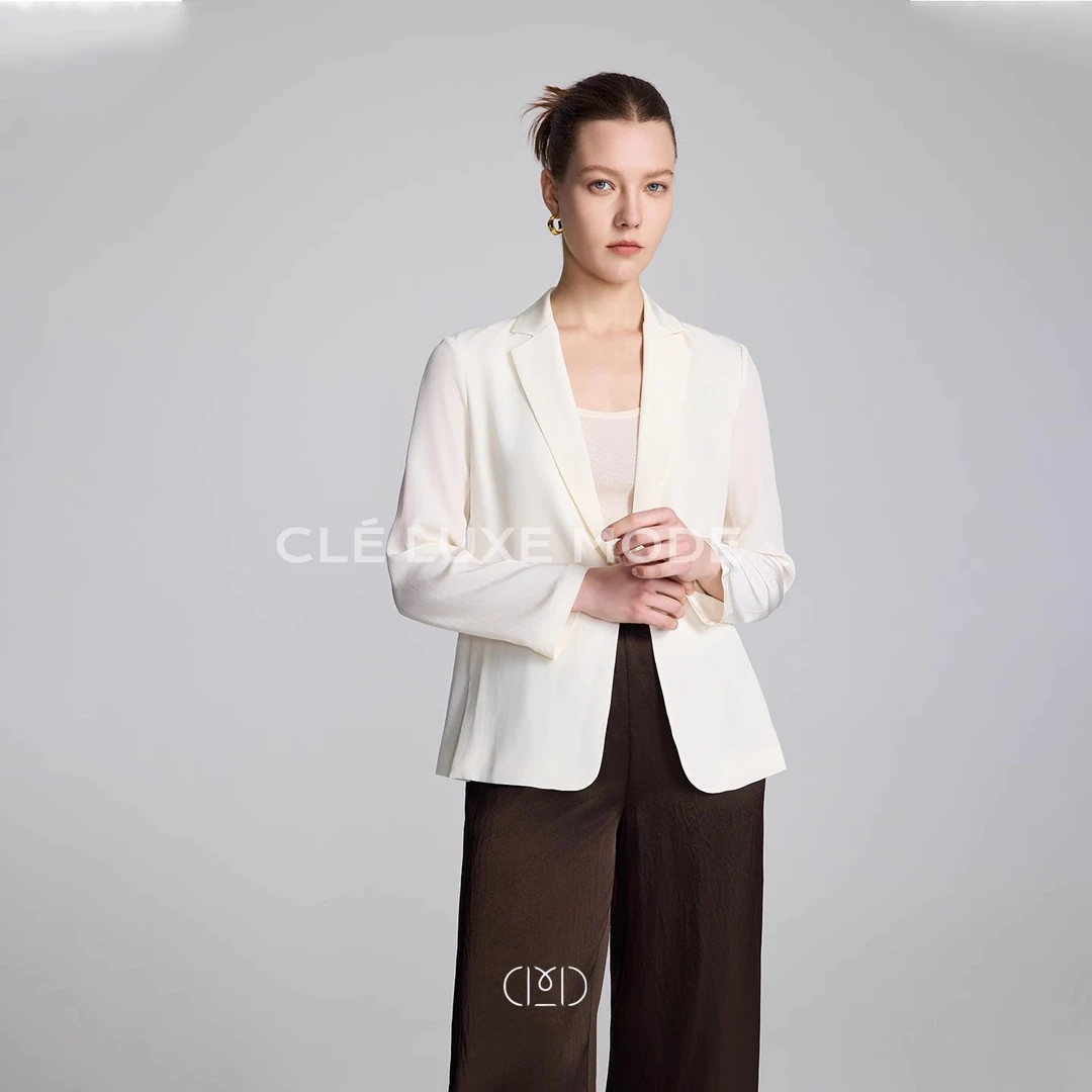 Cle Luxe Mode 25年新款轻奢真丝西装两侧小开叉CC25989026